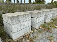 Beton borduren 168st - afbeelding 1 van  2
