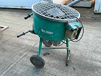 Beton cement mixer