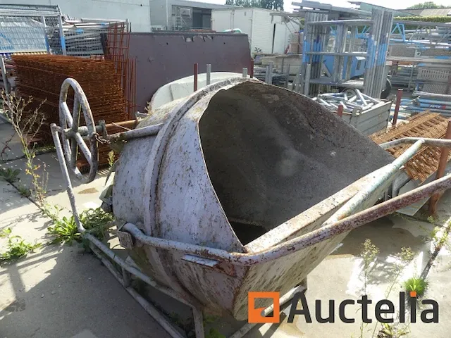 Beton cufa - afbeelding 1 van  5