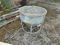 Beton transportbakken - afbeelding 1 van  10