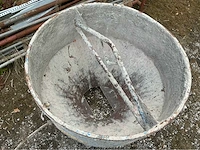 Beton transportbakken - afbeelding 6 van  10