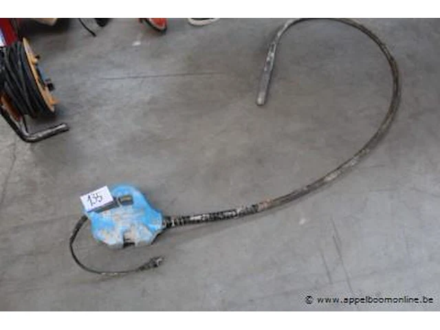 Beton trilnaald - afbeelding 1 van  3