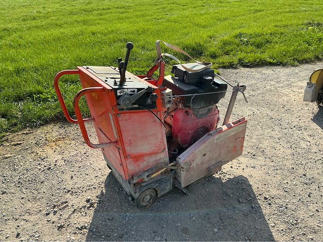 Beton zaagmachine - afbeelding 4 van  9