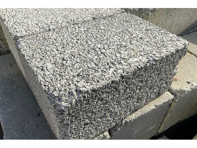 Betonblokken - afbeelding 2 van  3