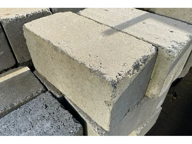 Betonblokken - afbeelding 3 van  3
