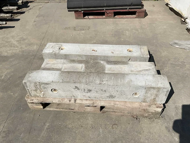 Betonblokken - afbeelding 2 van  4