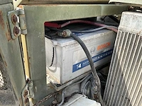 Betonmengwagen - afbeelding 10 van  16
