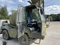 Betonmengwagen - afbeelding 13 van  16