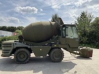 Betonmengwagen - afbeelding 5 van  16