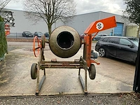 Betonmixer - afbeelding 2 van  6