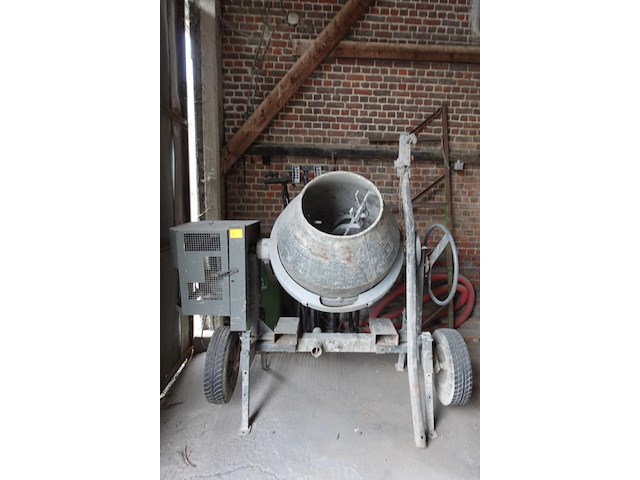 Betonmolen altrad - afbeelding 2 van  6