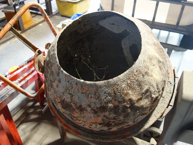 Betonmolen lescha - afbeelding 5 van  5