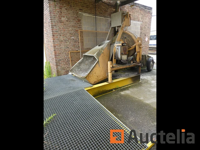 Betonmolen merk en model onbekend - afbeelding 14 van  17