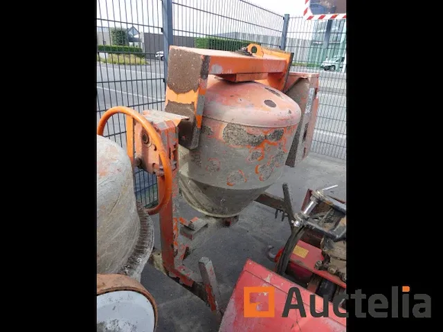 Betonmolen polieri brf - afbeelding 8 van  12