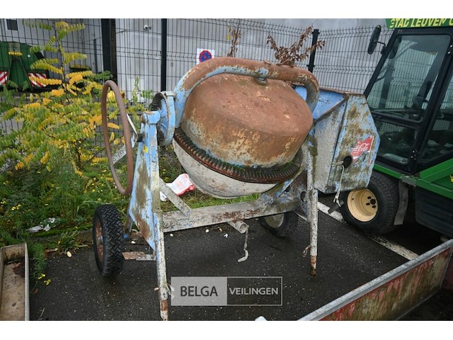 Betonmolen - afbeelding 1 van  5