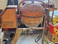 Betonmolen - afbeelding 2 van  2