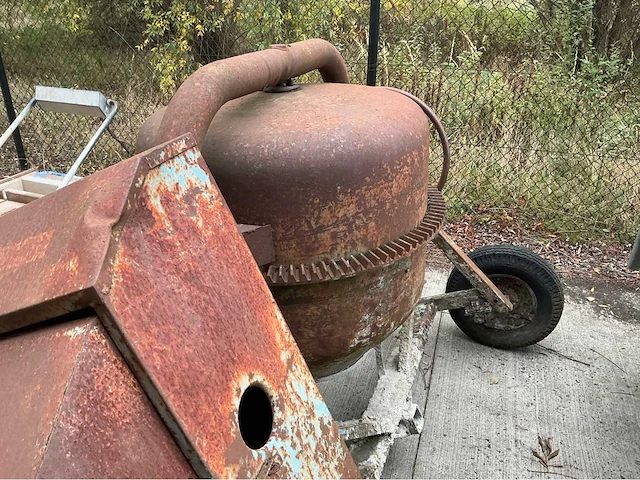 Betonmolen - afbeelding 1 van  5