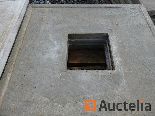 Betonnen afdekkingen met opening - afbeelding 3 van  6