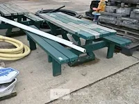 Betonnen buitentafel met vaste zitbanken 200x155x77 - afbeelding 1 van  2