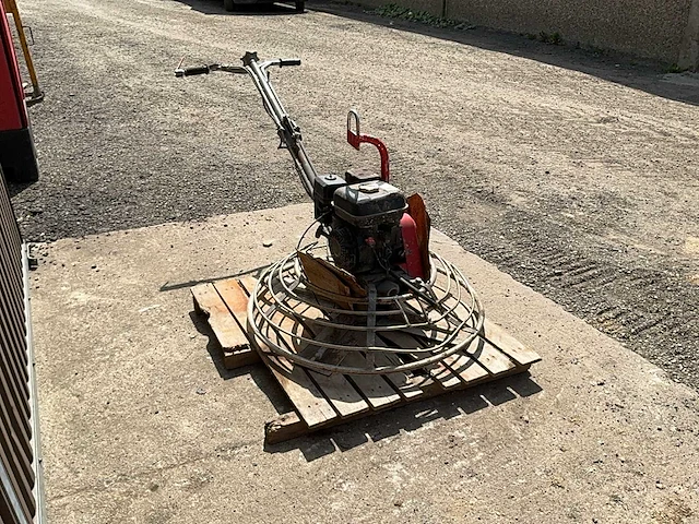 Betonnen helikopter 90cm ander grondverzetmaterieel - afbeelding 7 van  12