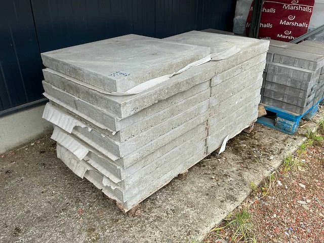 Betonnen tegels (19x) - afbeelding 3 van  3