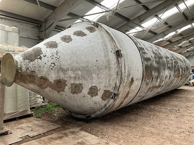 Betonsilo met frame - afbeelding 1 van  17