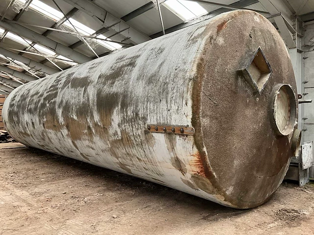 Betonsilo met frame - afbeelding 11 van  17