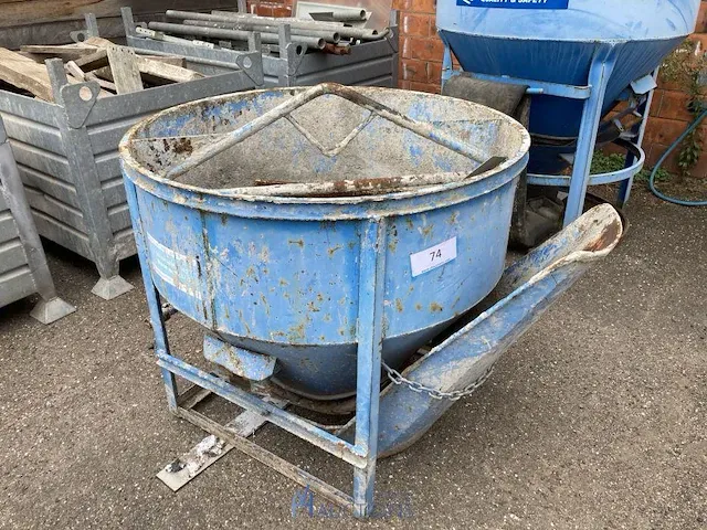 Betonstortkubel boscaro - afbeelding 1 van  2