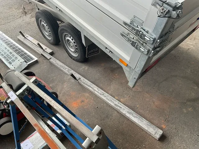Betonverdeler (2x) - afbeelding 1 van  3