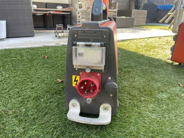 Betonzaag, wandzaag husqvarna ws 482 hf en draadzaag, diamantkabelzaag - afbeelding 14 van  20
