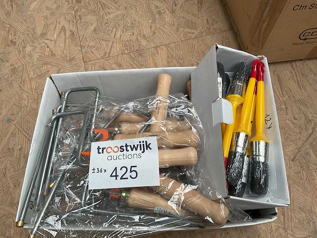 Beugels; verfborstels (36x) - afbeelding 1 van  5