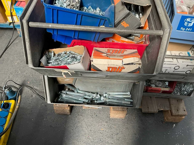 Bevestigingsmateriaal - afbeelding 4 van  10