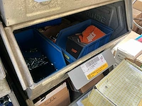 Bevestigingsmateriaal - afbeelding 10 van  10