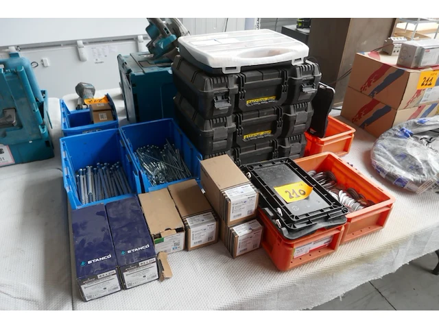 Bevestigingsmateriaal - afbeelding 1 van  6