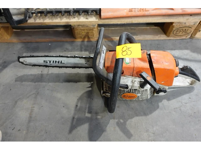 Bezine kettingzaag stihl - afbeelding 1 van  4