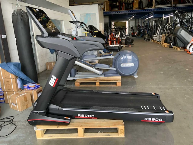 Bh rs900 treadmill loopband - afbeelding 1 van  7