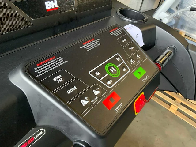 Bh rs900 treadmill loopband - afbeelding 5 van  7