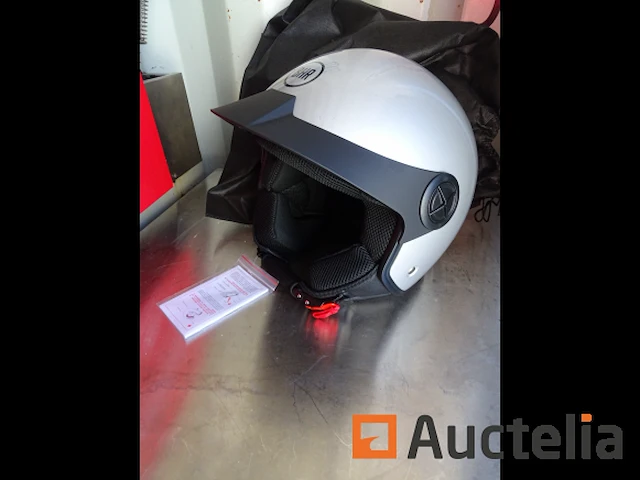 Bhr italiaans design 883 peak motorhelm - afbeelding 10 van  11