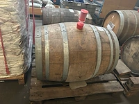 Biervat eik gevuld
