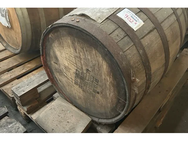 Biervat gevuld - afbeelding 4 van  5
