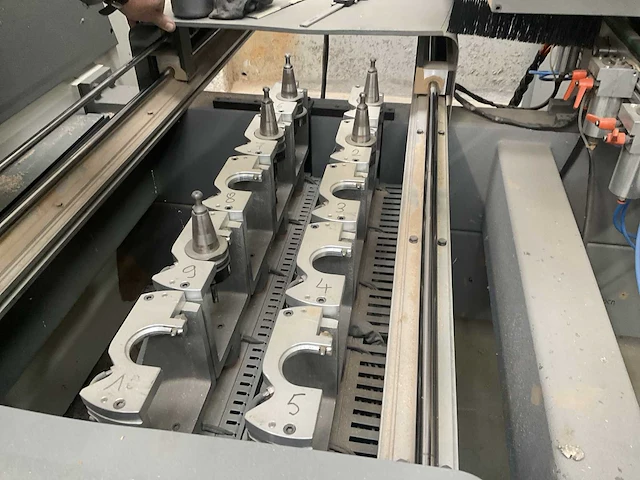 Biesse - rover 346 atc - cnc machining centres - 1993 - houtbewerking - houtbewerkingsmachines - afbeelding 10 van  10