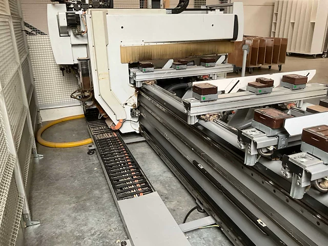 Biesse rover a3.30 cnc-bewerkingscentrum - afbeelding 4 van  17
