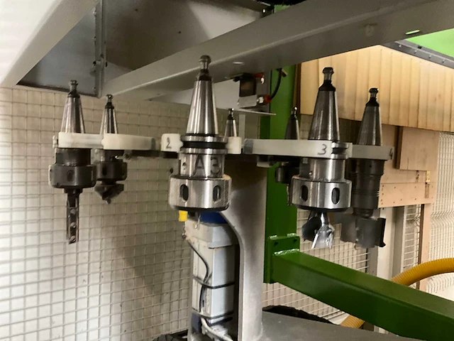 Biesse rover a3.30 cnc-bewerkingscentrum - afbeelding 7 van  17