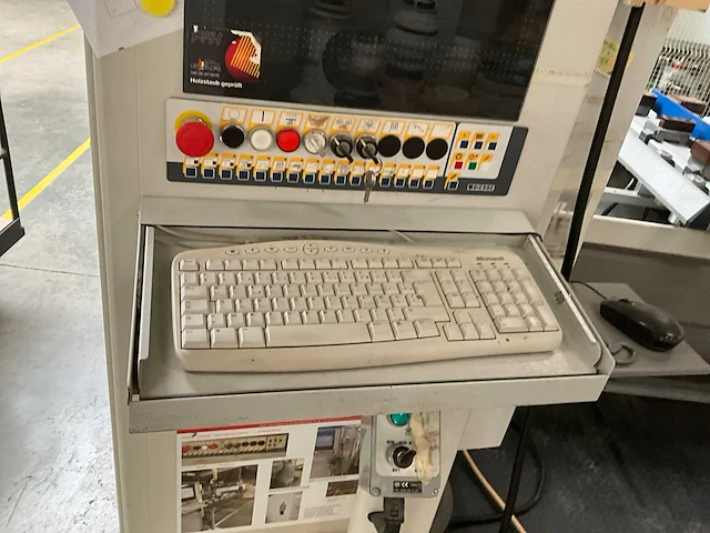 Biesse rover a3.30 cnc-bewerkingscentrum - afbeelding 12 van  17