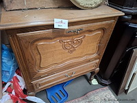 Bijzetkastje - afbeelding 1 van  1