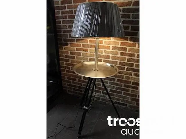 Bijzettafel met verlichting - afbeelding 2 van  5