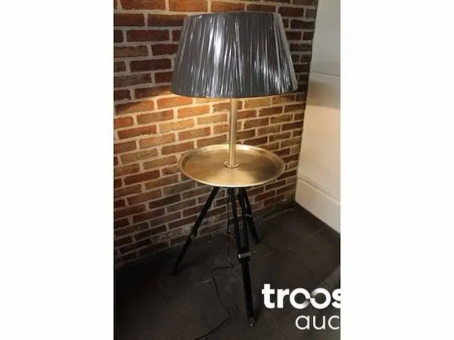 Bijzettafel met verlichting - afbeelding 5 van  5