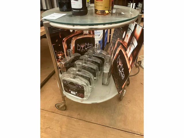 Bijzettafel - afbeelding 1 van  2