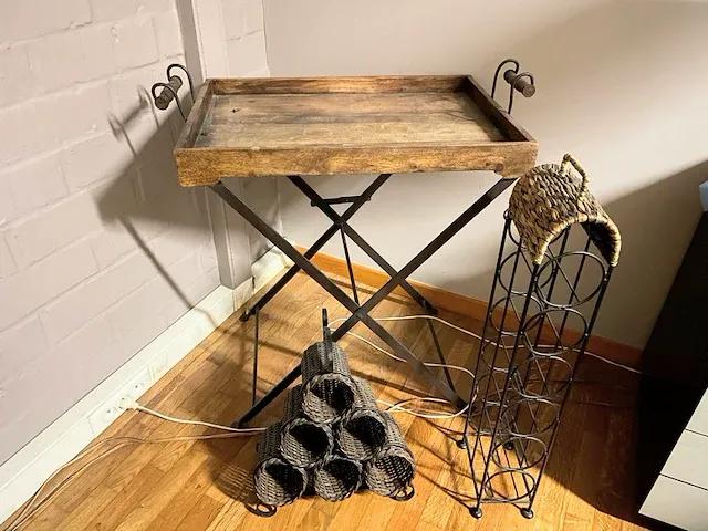 Bijzettafel - afbeelding 1 van  3