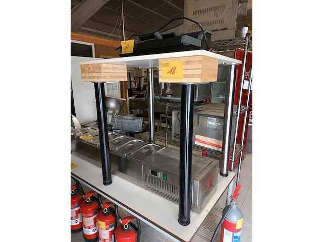 Bijzettafel - afbeelding 1 van  3